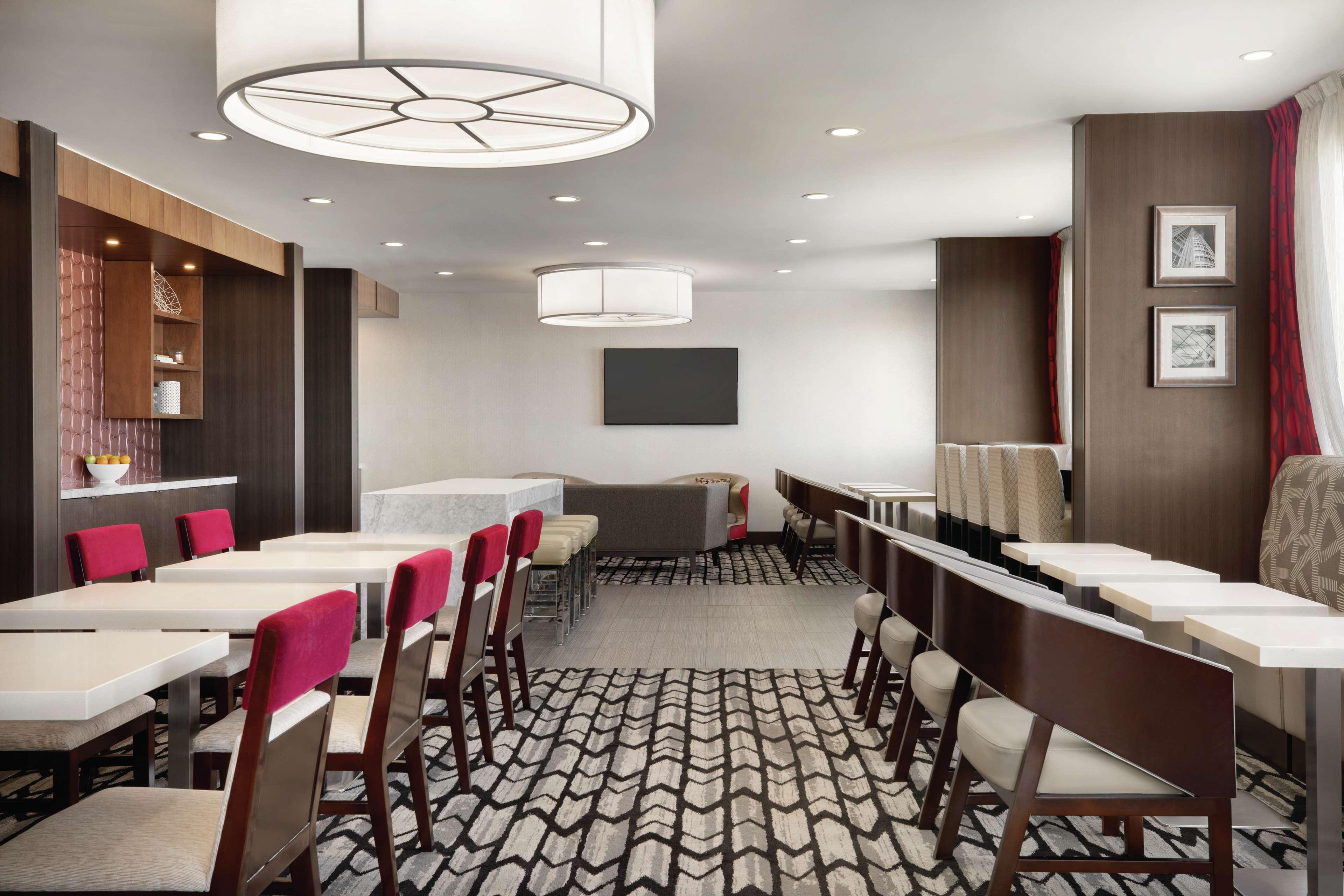 Doubletree By Hilton Hotel Toronto Airport West Mississauga Ngoại thất bức ảnh